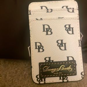 I’d badge Holder new took tag off never used